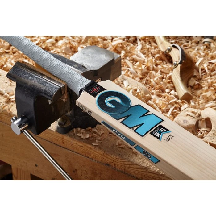 2023 Gunn And Moore Diamond Ben Stokes DXM Player Edition Cricket Bat 11 2023 Gunn And Moore Diamond Ben Stokes DXM Player Edition Cricket Bat - Image 9