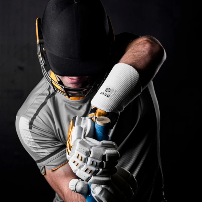 ESCU Wrist Guard - Junior 4 ESCU Wrist Guard - Junior - Image 2